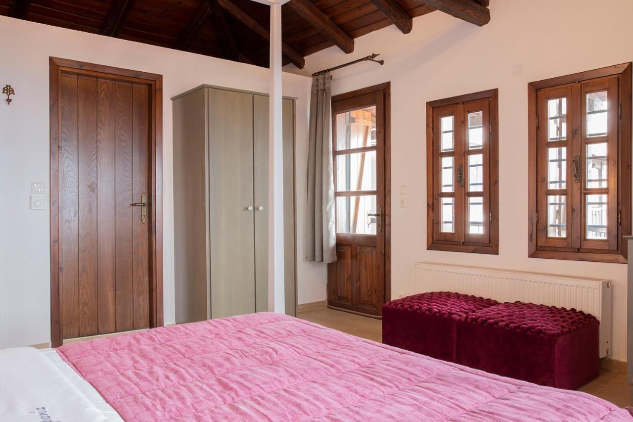 פליאוס פנטלימון Guesthouse Ourania מראה חיצוני תמונה