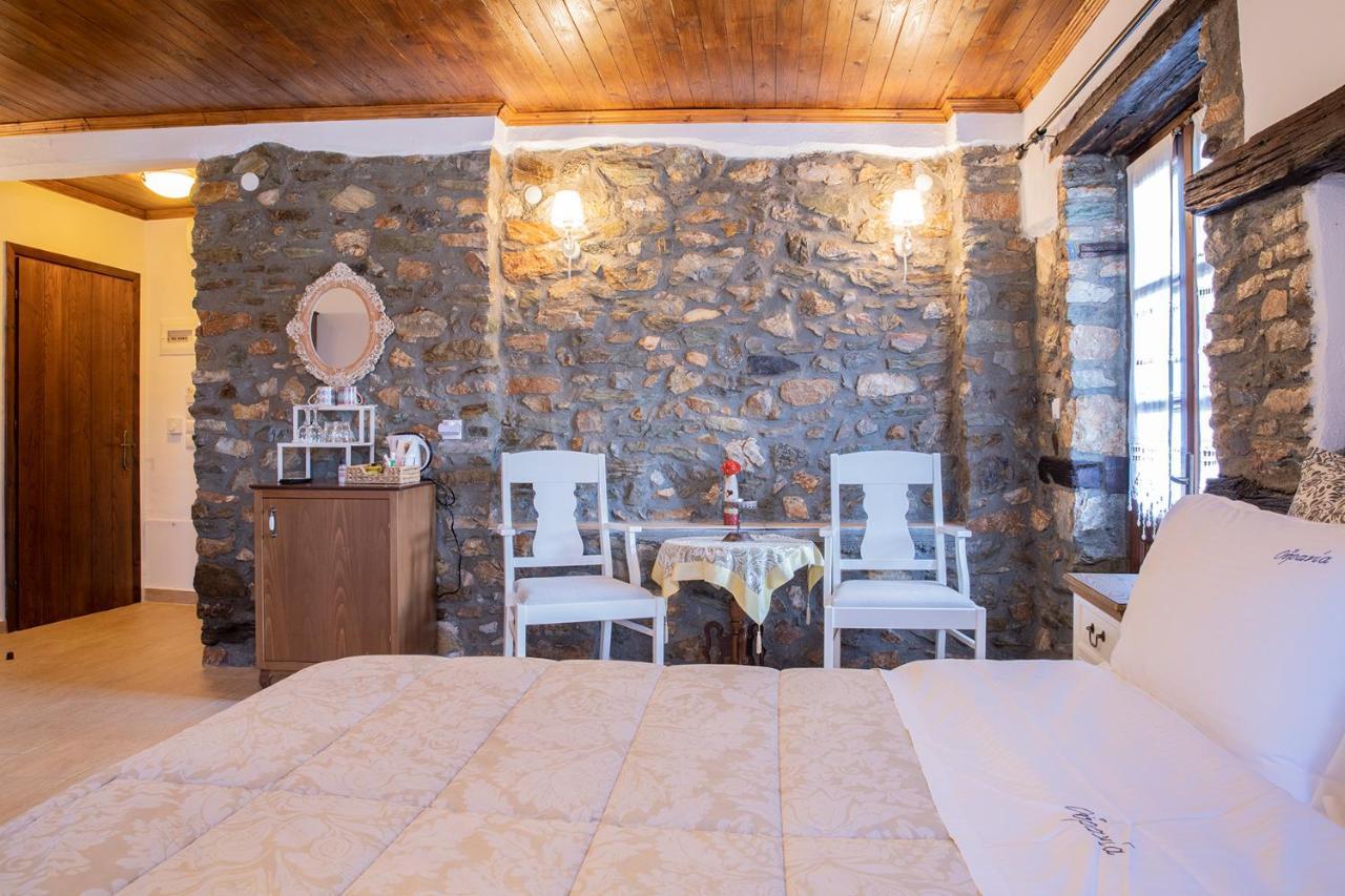 פליאוס פנטלימון Guesthouse Ourania מראה חיצוני תמונה