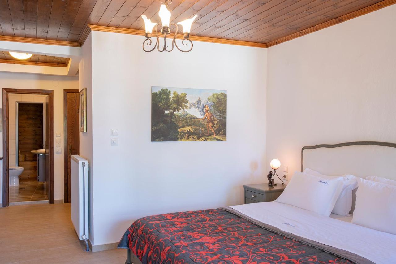 פליאוס פנטלימון Guesthouse Ourania מראה חיצוני תמונה