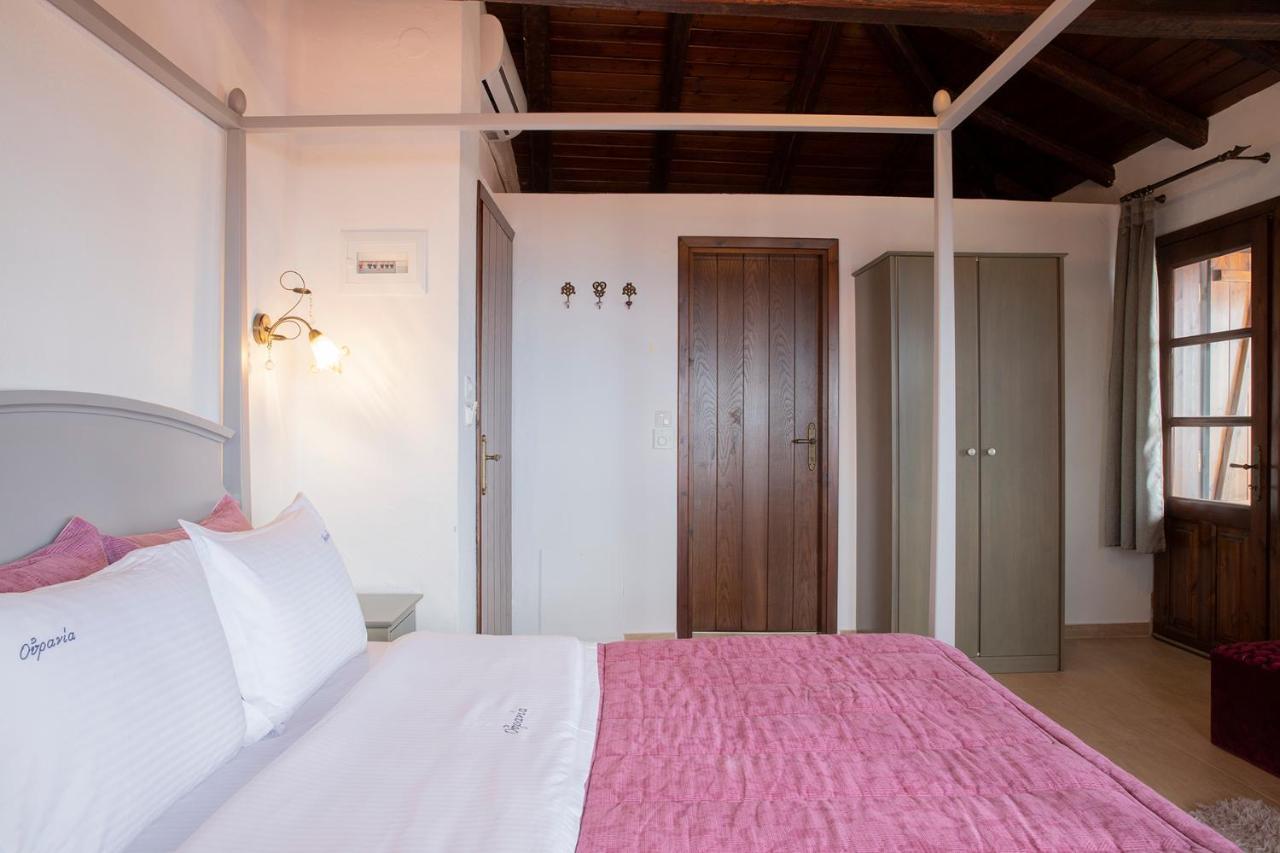 פליאוס פנטלימון Guesthouse Ourania מראה חיצוני תמונה