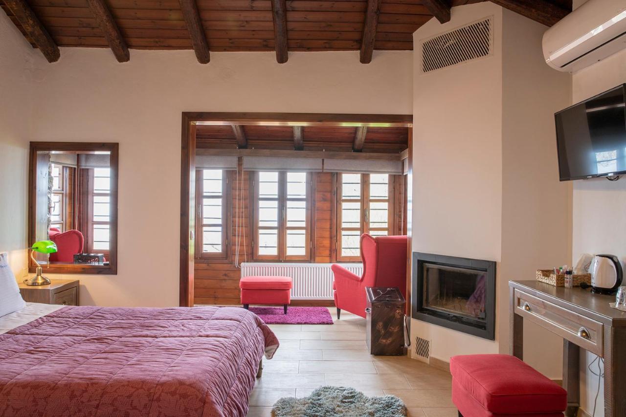 פליאוס פנטלימון Guesthouse Ourania מראה חיצוני תמונה